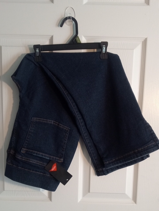 LOGO by Lori Goldstein Denim - LOGO CROPPED JEANS